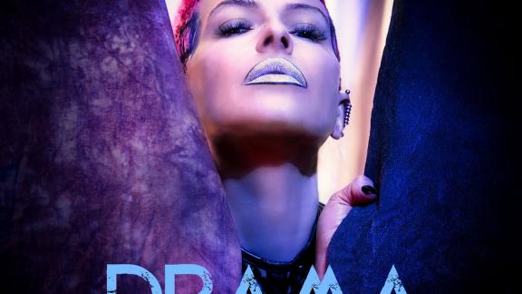 I YA TOYAH partage un nouveau single de DRAMA